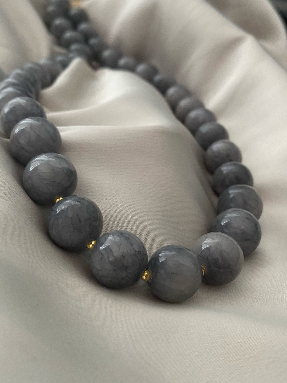 ONIX GRIS CON HEMATITA